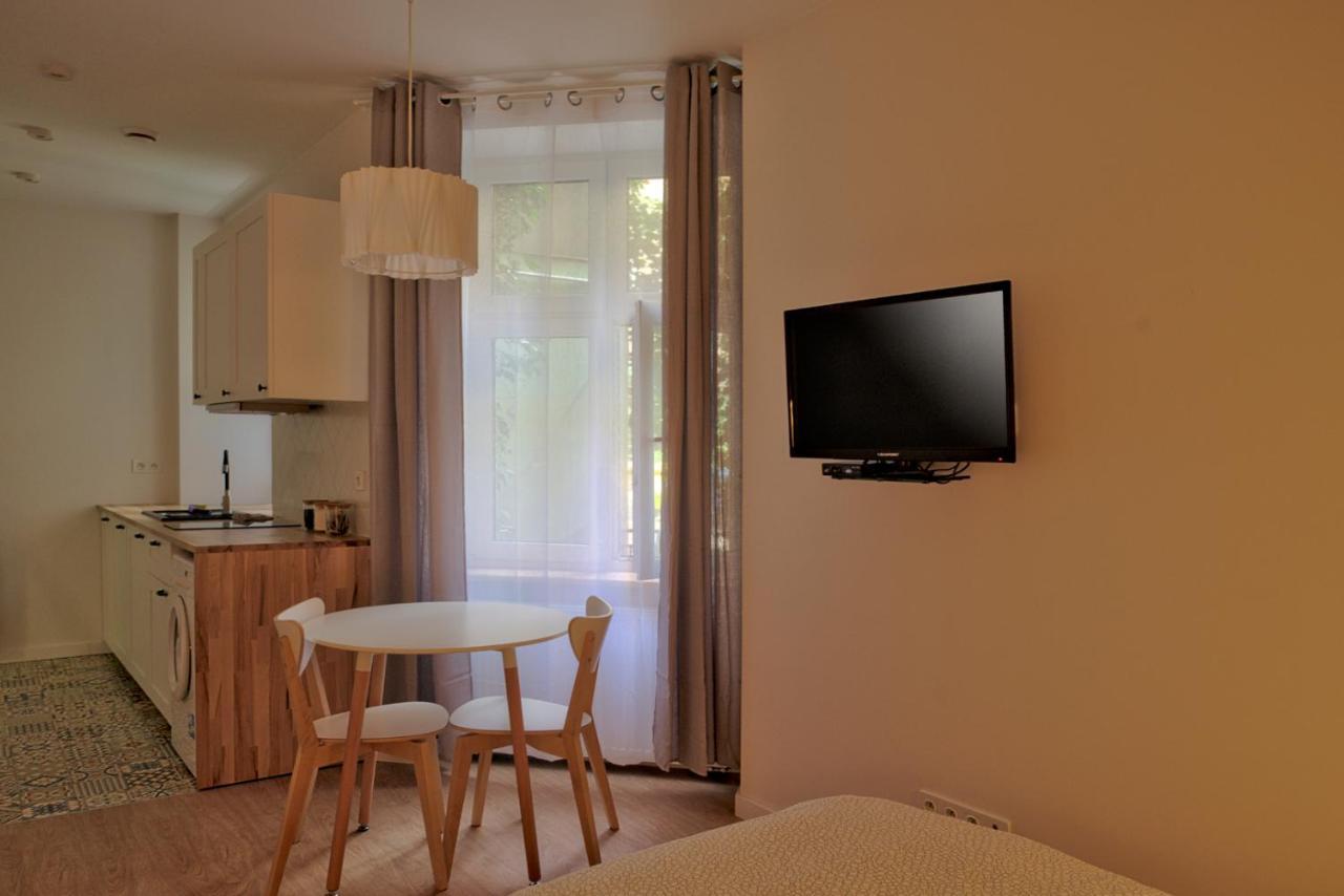 Apartamenty Przy Starym Rynku Poznan Luaran gambar